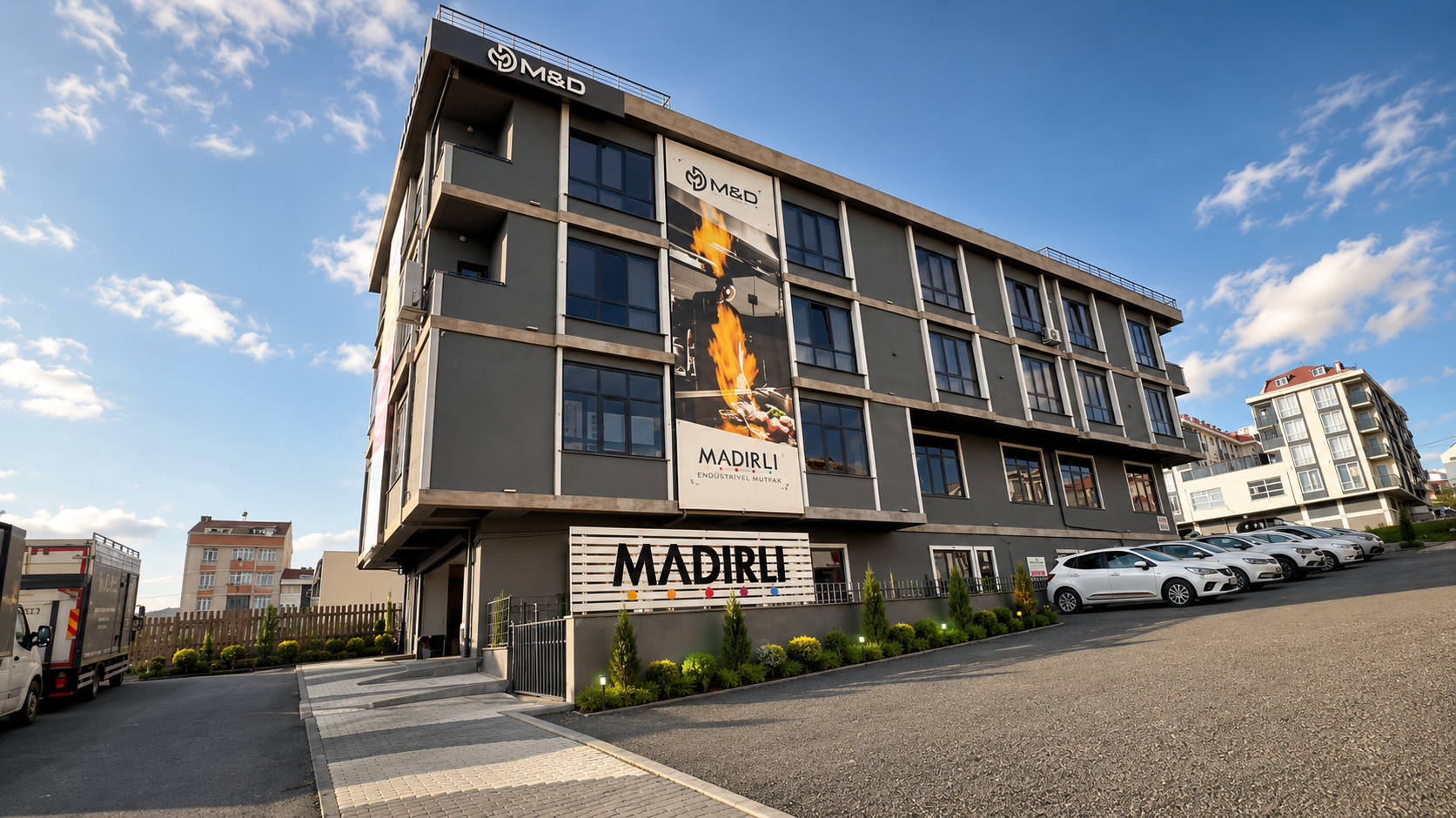 Madırlı İstanbul Arnavutköy genel merkez binası